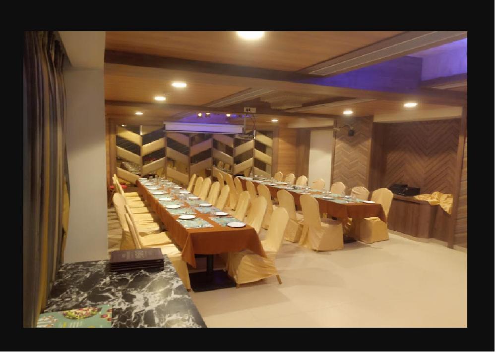 Hotel Mathoshree Thane Buitenkant foto